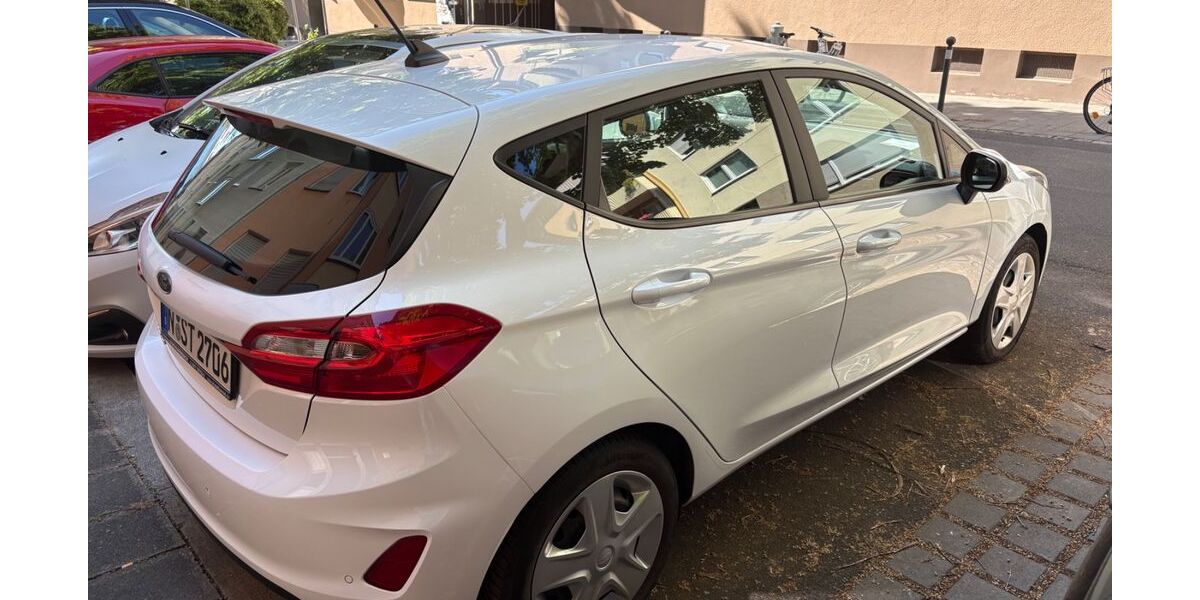 Ford Fiesta 69.400 km 10.000 &euro; Nürnberg 90419