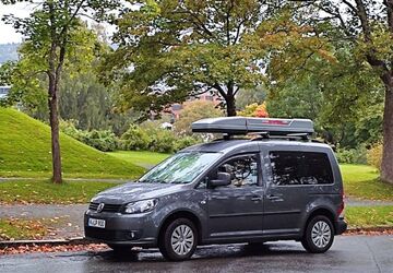 VW Caddy 216.000 km 9.600 &euro; Nürnberg 90425