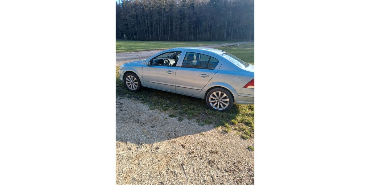 Opel Astra 115.000 km 3.600 &euro; nürnberg 90455