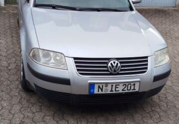 VW Passat 177.600 km 2.300 &euro; Nürnberg 90439