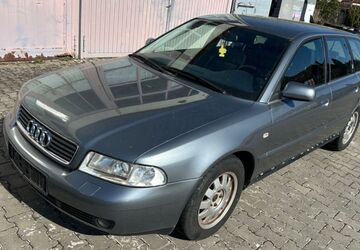 Audi A4 282.757 km 850 &euro; Roth 91154