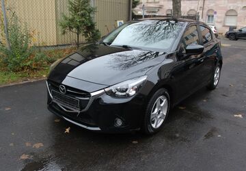 Mazda 2 121.000 km 9.950 &euro; Fürth 90763