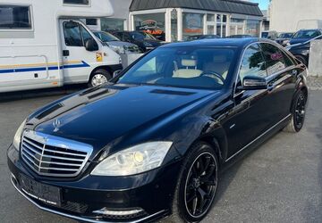 Mercedes-Benz S 350 285.000 km 9.950 &euro; Nürnberg 90431