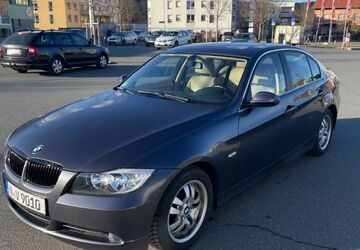 BMW 325 99.000 km 10.900 &euro; Nürnberg 90441