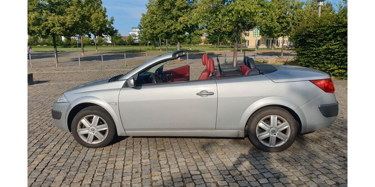 Renault Megane 117.000 km 3.299 &euro; Fürth 90763