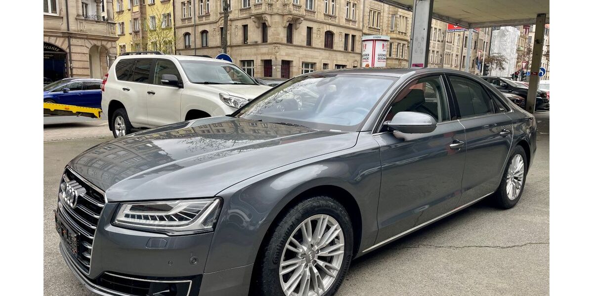Audi A8 172.134 km 26.490 &euro; Fürth ( bei Nürnberg ) 90762