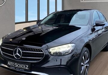 Mercedes-Benz E 300 181.475 km 29.896 &euro; Nürnberg 90425
