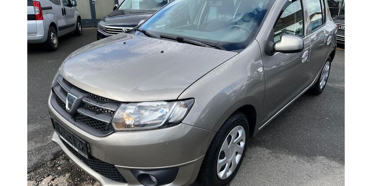 Dacia Sandero 104.000 km 3.950 &euro; Nürnberg 90431