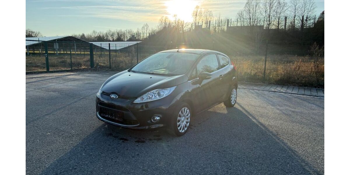 Ford Fiesta 179.000 km 1.899 &euro; Oberasbach 90522