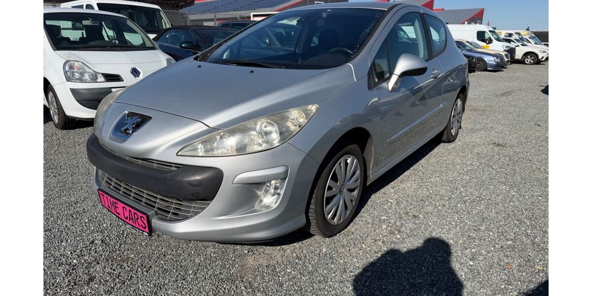 Peugeot 308 119.000 km 1.950 &euro; Nürnberg 90431