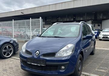 Renault Clio 226.000 km 999 &euro; Nürnberg 90439
