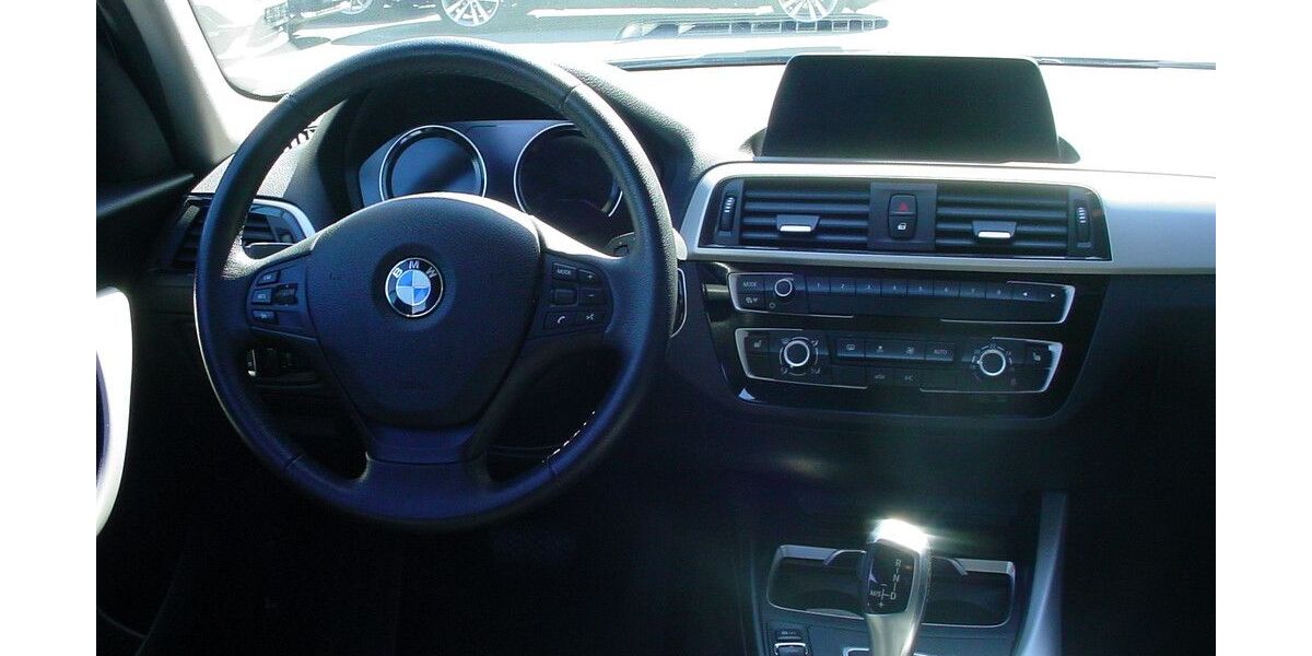 BMW 118 87.000 km 15.950 &euro; Baiersdorf 91083