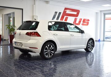 VW Golf 153.015 km 12.470 &euro; Nürnberg 90431