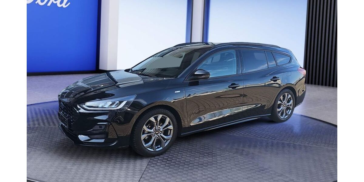 Ford Focus 32.054 km 19.990 &euro; Fürth 90765