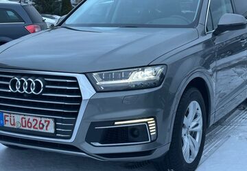 Audi Q7 178.533 km 24.990 &euro; FÜRTH 90763