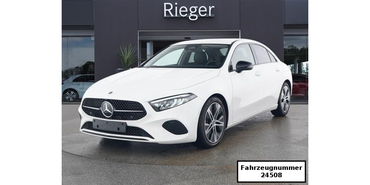 Mercedes-Benz A 200 23.770 km 33.989 &euro; Altdorf 90518