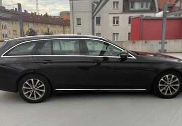 Mercedes-Benz E 200 300.000 km 10.900 &euro; Nürnberg 90431