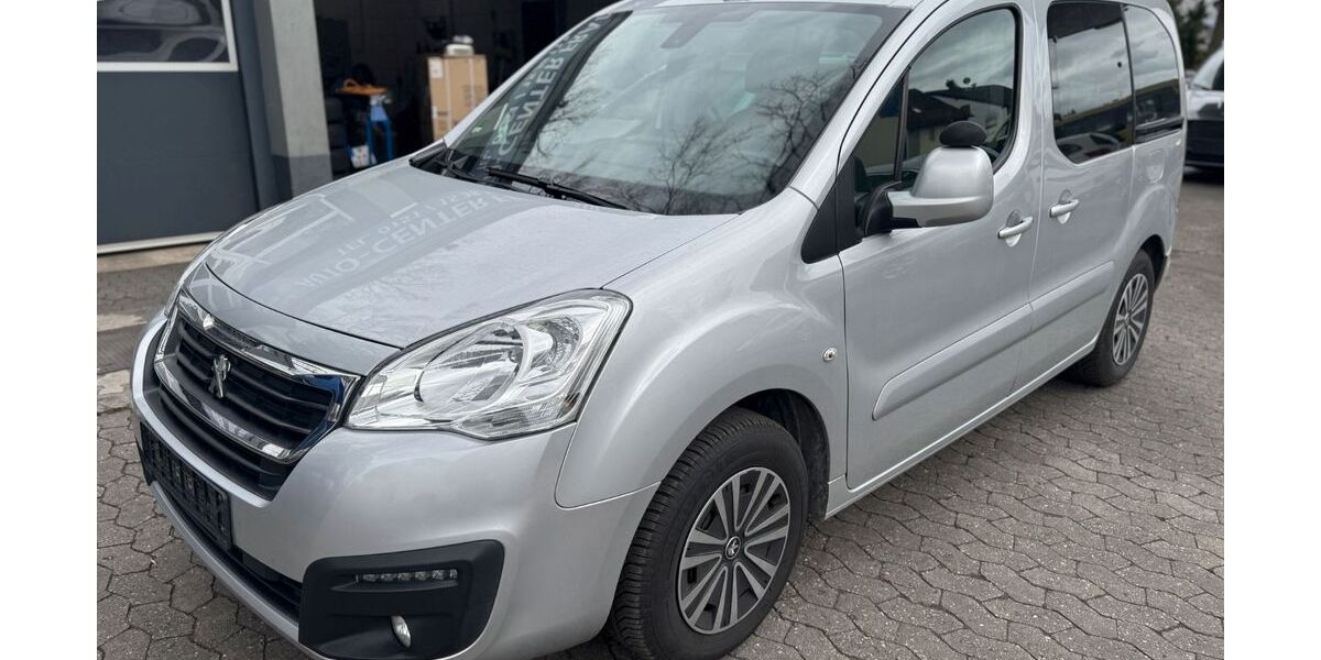Peugeot Partner Tepee 243.000 km 6.990 &euro; Nürnberg 90453