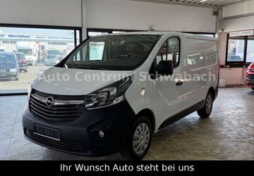 Opel Vivaro 129.000 km 7.990 &euro; Schwabach 91126