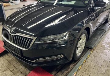 Skoda Superb 100.150 km 24.740 &euro; Forchheim 91301