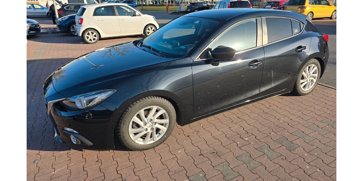 Mazda 3 91.496 km 14.690 &euro; Nürnberg 90455