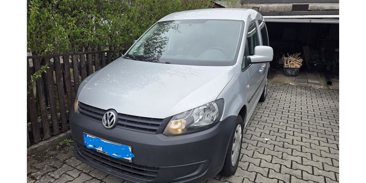 VW Caddy 175.300 km 5.399 &euro; Fürth 90762