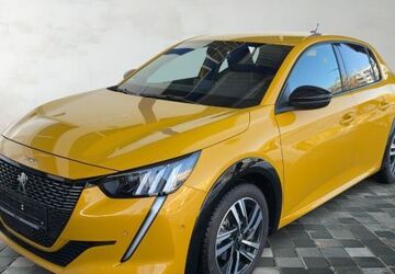 Peugeot 208 17.000 km 20.990 &euro; Nürnberg OT Schweinau 90439