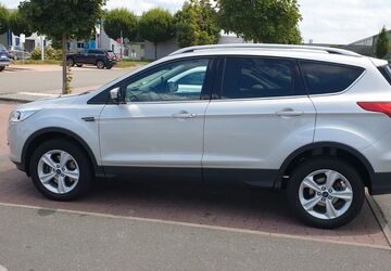 Ford Kuga 193.000 km 7.900 &euro; Nürnberg 90443