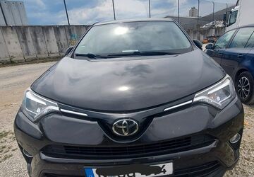 Toyota RAV 4 198.000 km 12.500 &euro; nurnberg Deutschland 90489