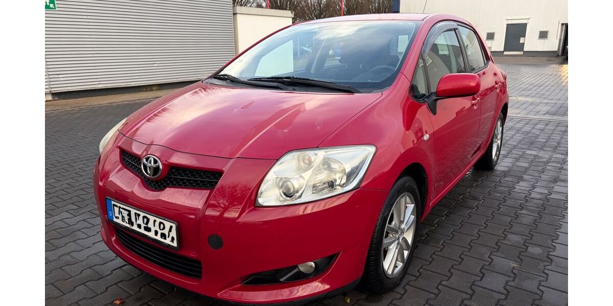 Toyota Auris 135.000 km 4.800 &euro; Nürnberg 90441