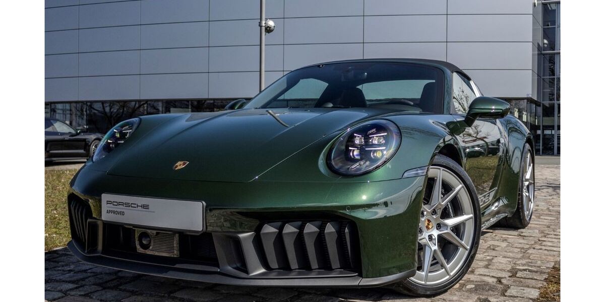 Porsche 992 9.900 km 204.990 &euro; Nürnberg 90425