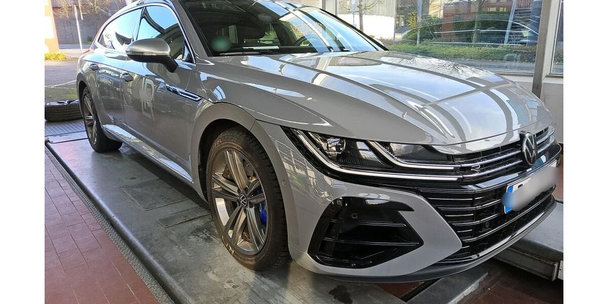 VW Arteon 9.038 km 43.900 &euro; Schwabach 91126