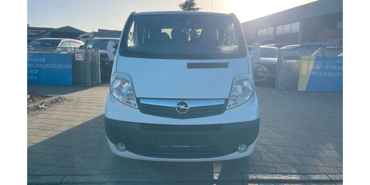Opel Vivaro 273.650 km 8.499 &euro; Fürth 90763