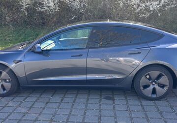Tesla Model 3 70.000 km 22.500 &euro; Baiersdorf 91083