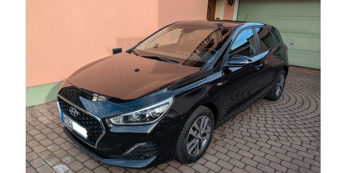 Hyundai i30 107.000 km 10.900 &euro; Hersbruck 91217