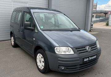 VW Caddy 151.000 km 5.990 &euro; Nürnberg 90431