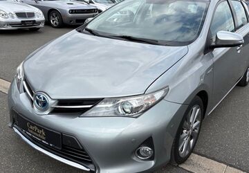 Toyota Auris 129.611 km 8.299 &euro; Fürth 90763