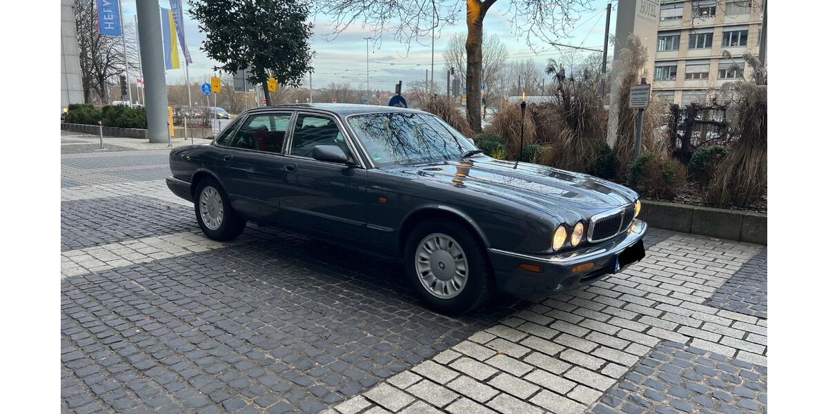 Jaguar XJ 259.865 km 6.900 &euro; Nürnberg 90403