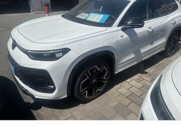 VW Tayron 17.002 km 56.805 &euro; Nürnberg 90411