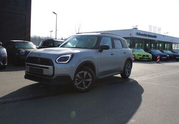 Mini Countryman C (Cooper) 18.200 km 36.242 &euro; Erlangen 91058