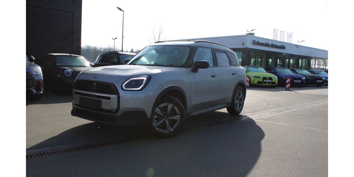 Mini Countryman C (Cooper) 18.200 km 36.242 &euro; Erlangen 91058
