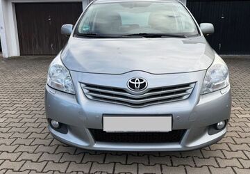 Toyota Verso 260.000 km 2.800 &euro; Nürnberg 90439