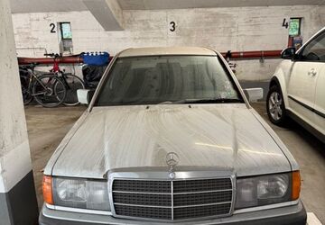 Mercedes-Benz 190 135.000 km 9.500 &euro; nürnberg 90479