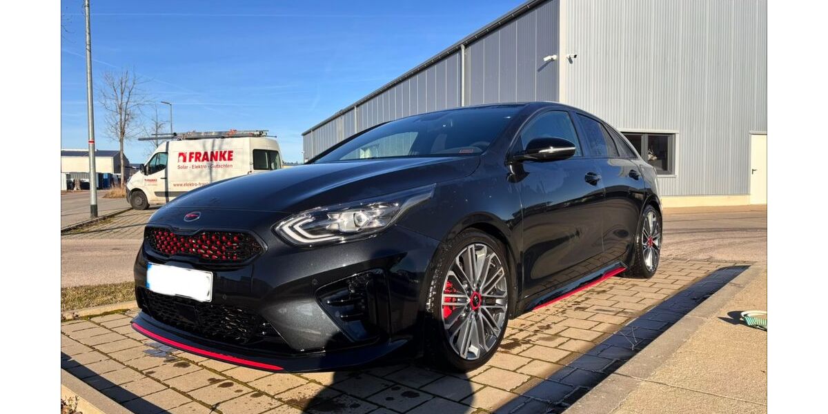 Kia pro ceed / ProCeed 95.000 km 16.999 &euro; Neuendettelsau 91564