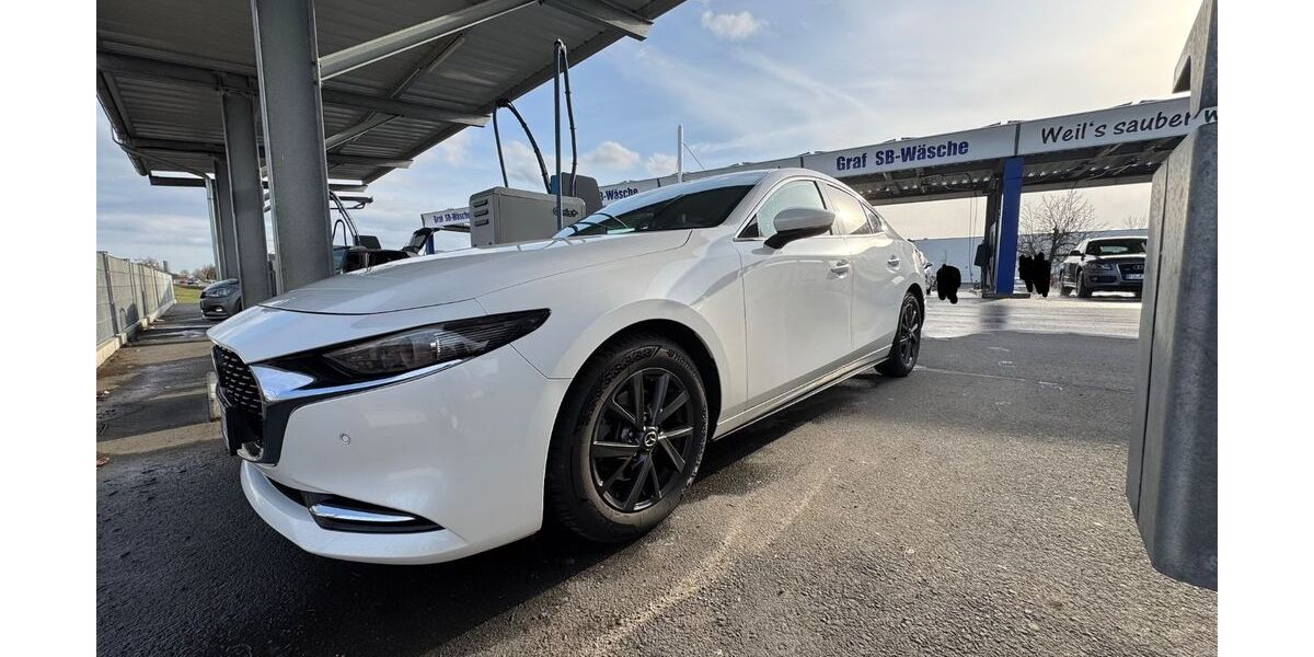 Mazda 3 60.000 km 20.990 &euro; Hagenbüchach 91469