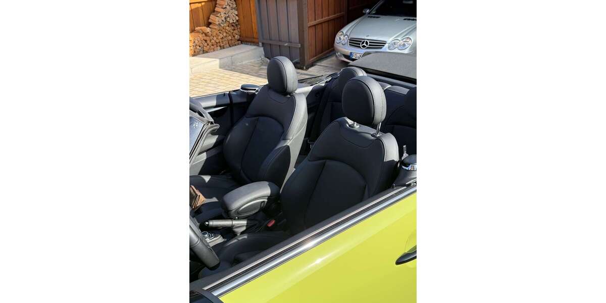 Mini Cooper Cabrio 16.372 km 28.450 &euro; Dormitz 91077