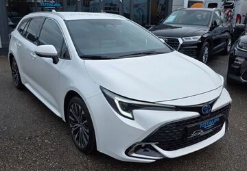 Toyota Corolla 10.389 km 27.900 &euro; Fürth 90763