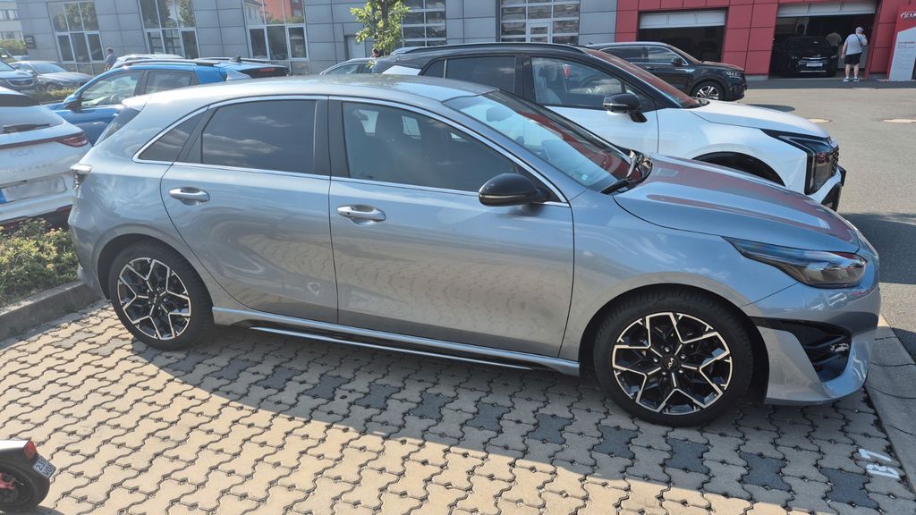 Kia ceed / Ceed 70.256 km 20.000 &euro; Nürnberg 90491