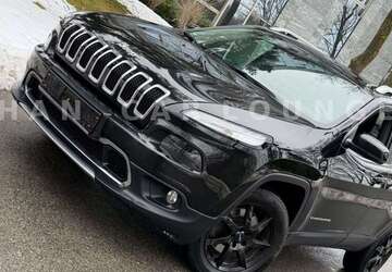 Jeep Cherokee 165.000 km 12.490 &euro; Nürnberg 90431