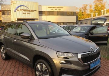 Skoda Karoq 1.001 km 35.890 &euro; Nürnberg 90431